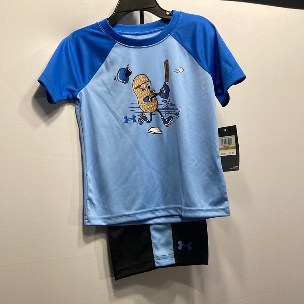 Boys Under Armor 2 piece set - T-shirt & shorts            Size 3T   NWT